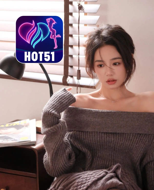 Amelia Thornton-Hot51