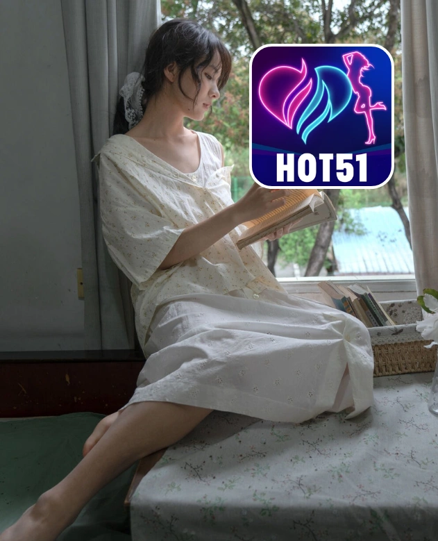 Lucas Daniel Mitchell-HOT51