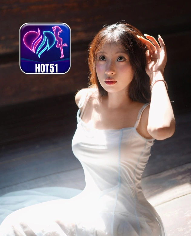 Pax Carter-HOT51