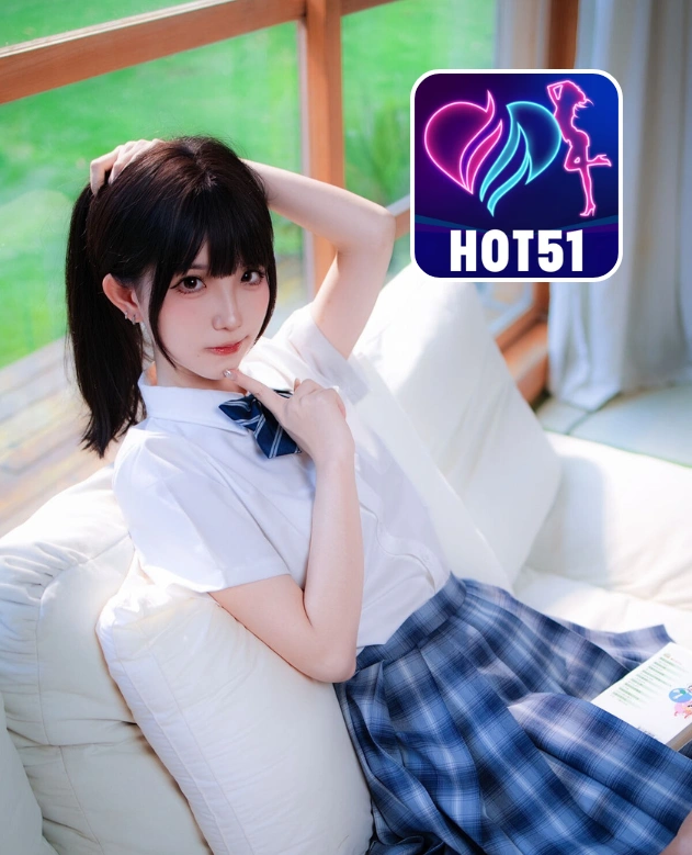 Walker Cole-HOT51