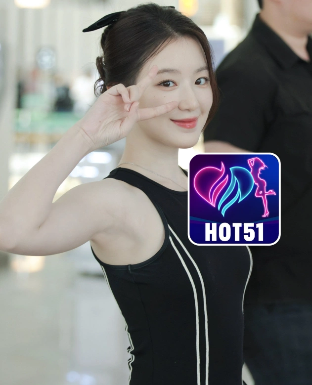 Bella Cooper-HOT51APK
