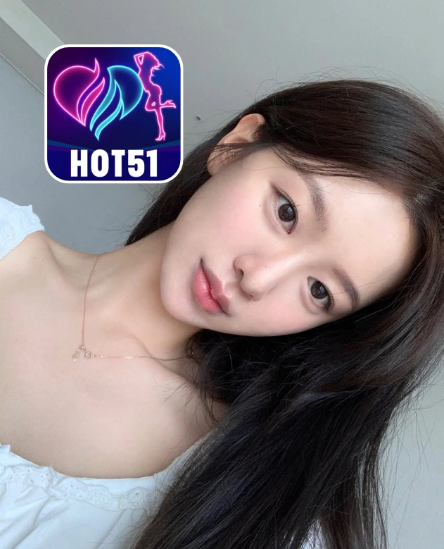 Cecilia Wells-HOT51