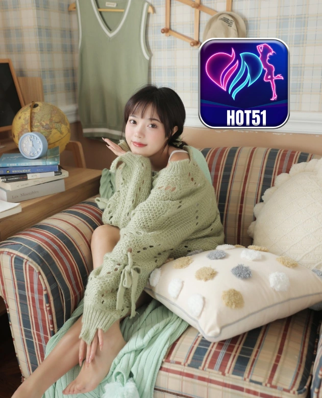 Nindy Permata-HOT51