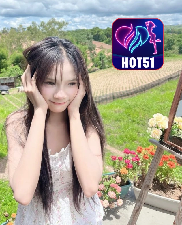 Ella Robinson-HOT51