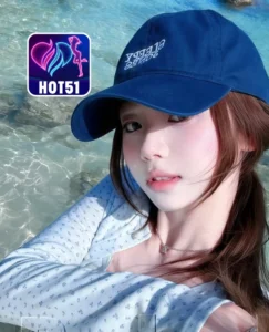 Read more about the article Emily Johnson di Hot51 APK 2026 Live Streaming Terbaik Baru