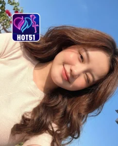 Read more about the article Hot51 APK Natalie Foster Cantik di Live Streaming 2026
