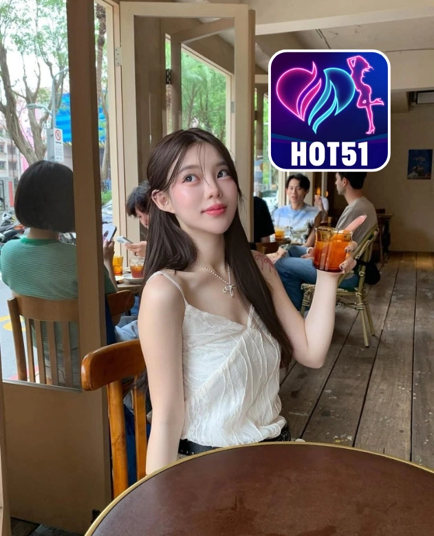 Vina Amelia-HOT51