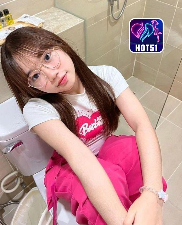 Fitri Handayani-HOT51