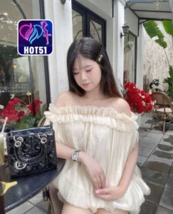 Read more about the article James Taylor Beautiful Girl Menarik di Hot51 APK
