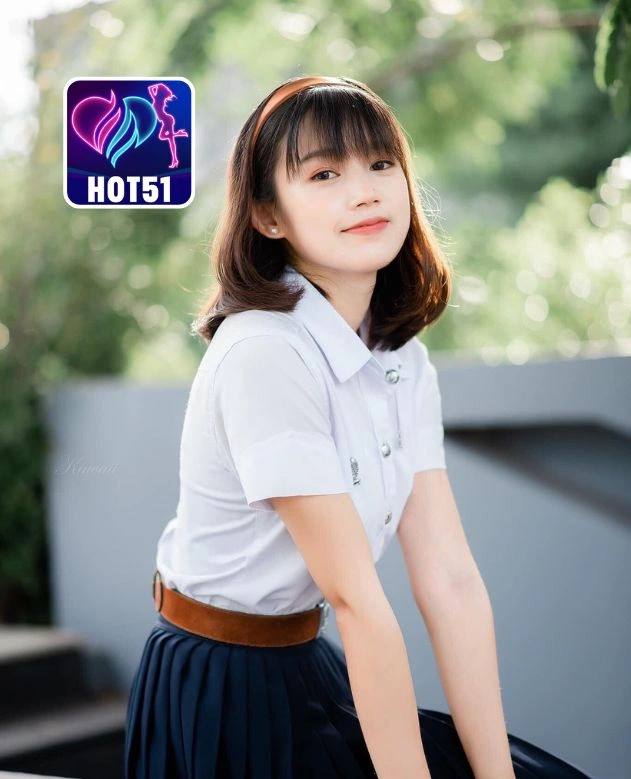 Maya Safitri-HOT51