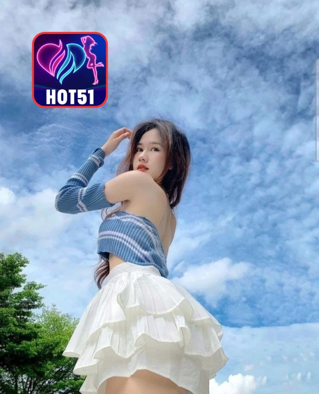 Mia Taylor-HOT51