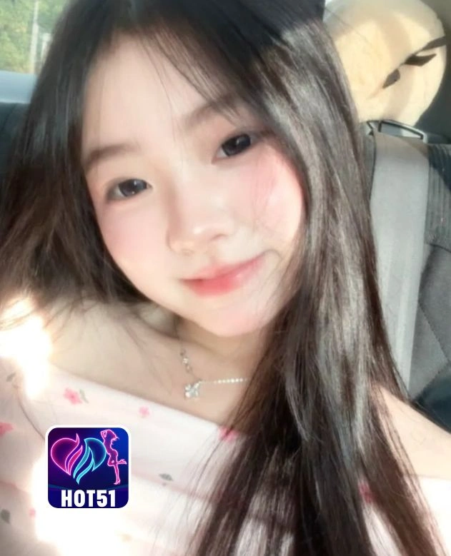 Yuni Kartika di Hot51 Download APK Live Streaming 2026