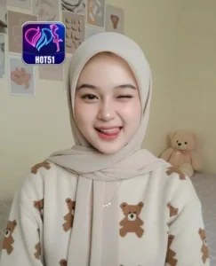 Read more about the article Emma Phillips di HOT51 APK Review Aplikasi Live Streaming 2026