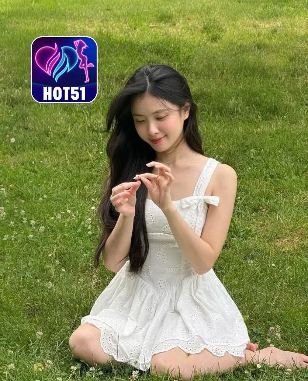 Nabila-HOT51