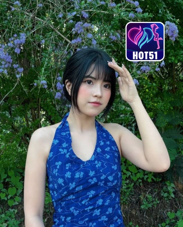 Sophie Mitchell-HOT51