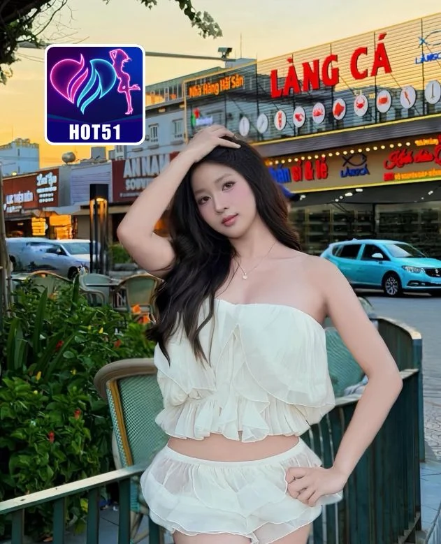 Anna-HOT51