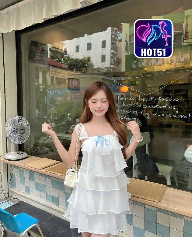 You are currently viewing Hot51 Chloe Cantik Mengenal Pesona dan Gaya Live Unik