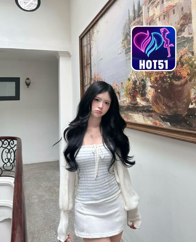 Natalie-HOT51